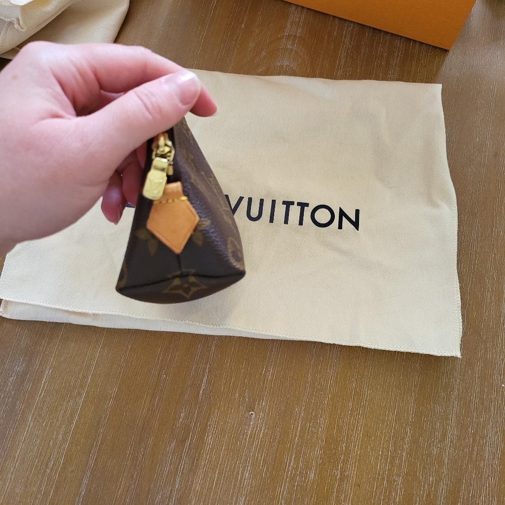 Louis vuitton makeup case - Picture 4 of 10